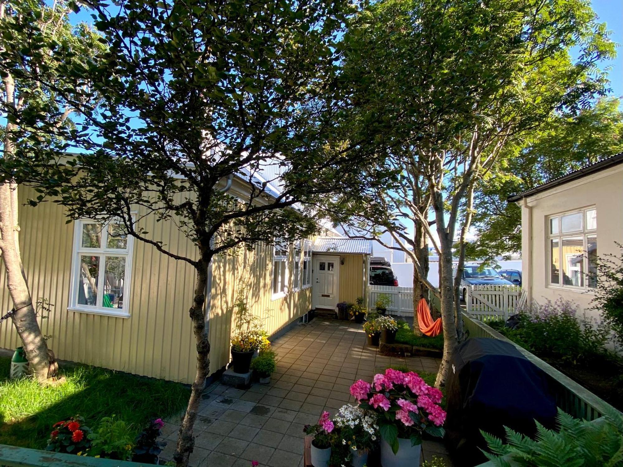 Historic Villa In Downtown Reykjavík Eksteriør billede